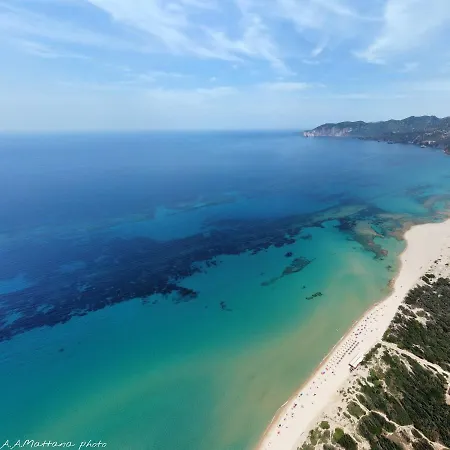 La Collinetta غونيسا